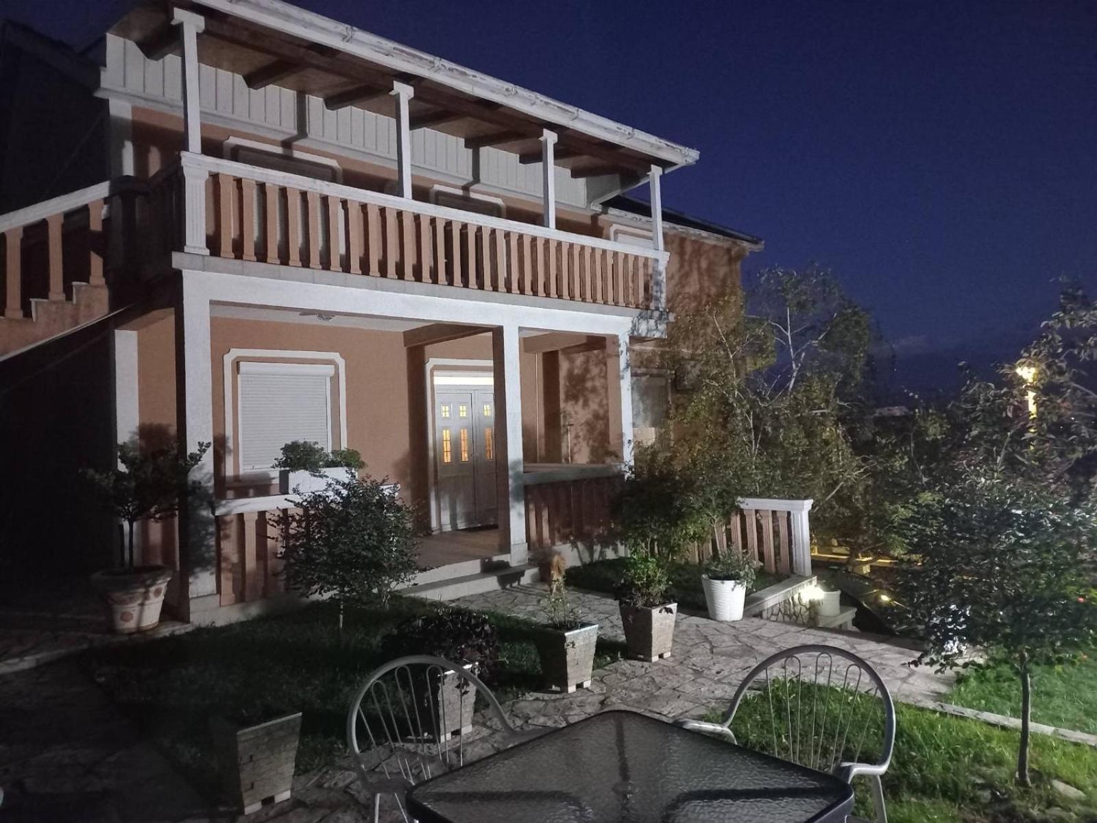 Apartmani Breze بودغوريتْسا المظهر الخارجي الصورة